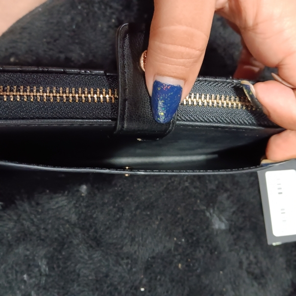 NWT Badgleey Mischka long wallet W/ phone pocket - Picture 6 of 6